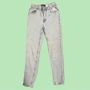 90s Vintage High-Waisted Mom Jeans